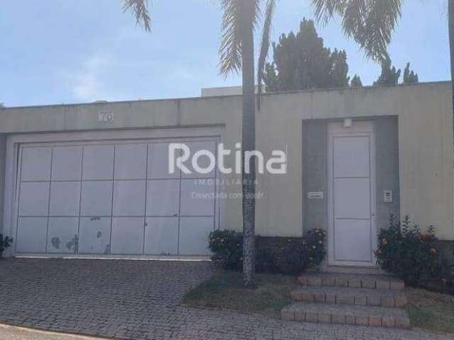 Casa para alugar, 4 quartos, Morada da Colina - Uberlândia/MG - Rotina Imobiliária