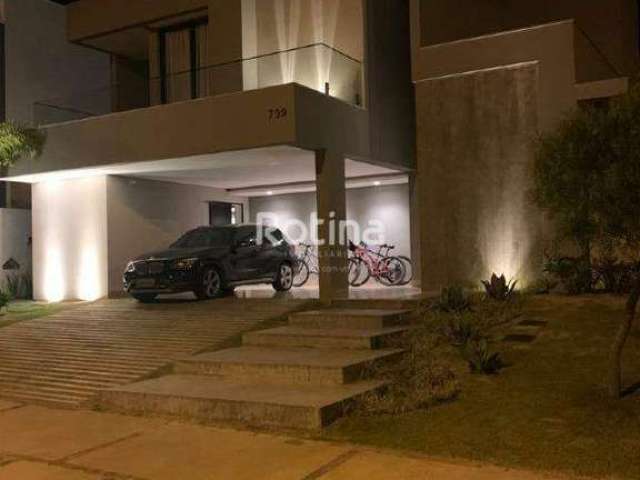 Casa Condomínio Fechado para alugar, 4 quartos, Jardim Sul - Uberlândia/MG - Rotina Imobiliária