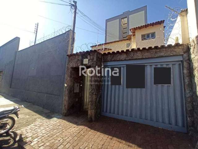 Casa para alugar, 4 quartos, Centro - Uberlândia/MG - Rotina Imobiliária