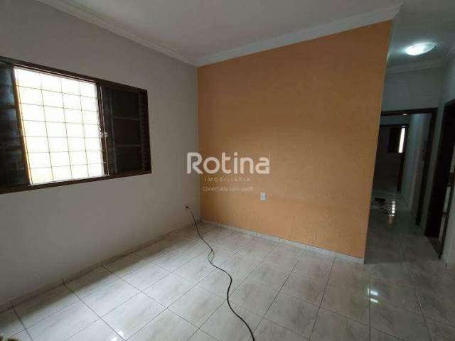 Casa para alugar, 3 quartos, Santa Mônica - Uberlândia/MG - Rotina Imobiliária