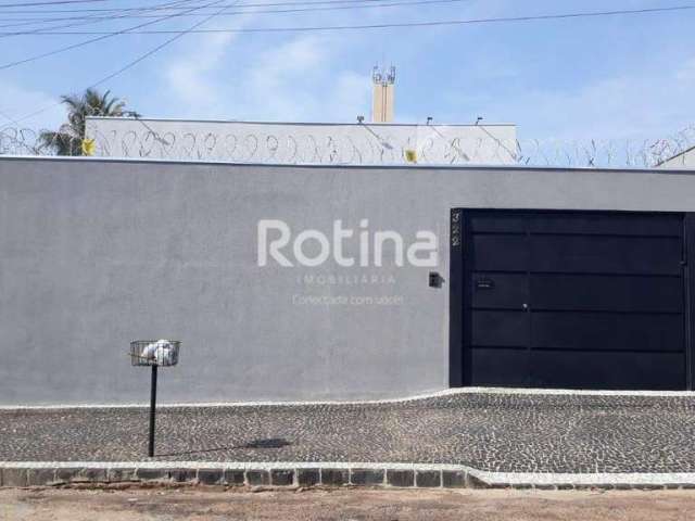 Casa para alugar, 3 quartos, Daniel Fonseca - Uberlândia/MG - Rotina Imobiliária