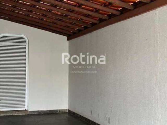 Casa para alugar, 4 quartos, Cazeca - Uberlândia/MG - Rotina Imobiliária