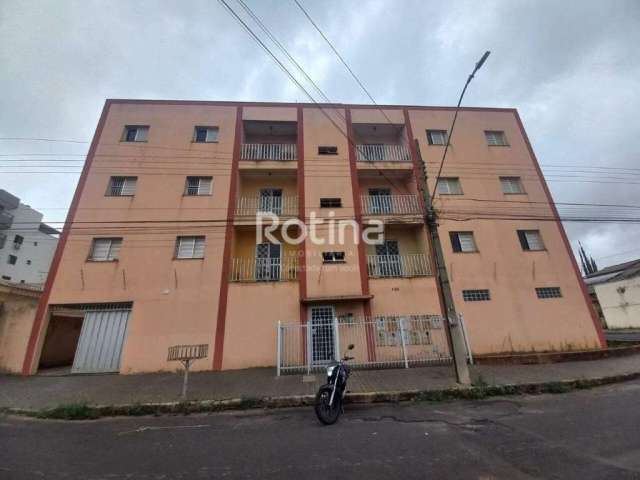 Apartamento para alugar, 3 quartos, Brasil - Uberlândia/MG - Rotina Imobiliária