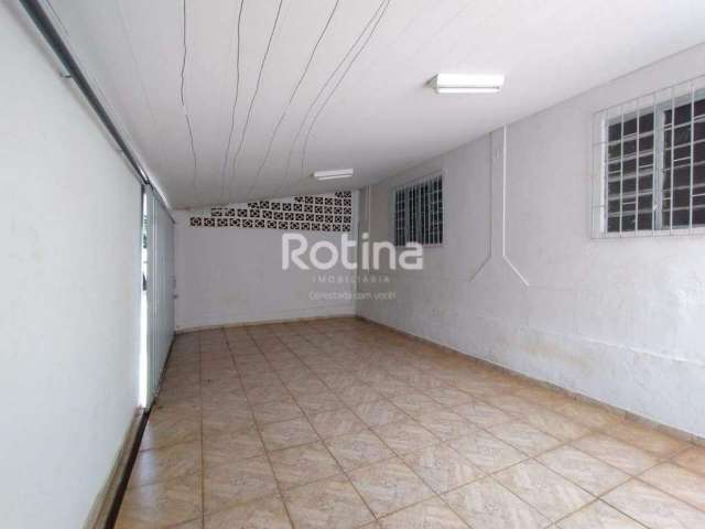 Casa para alugar, 4 quartos, Nossa Senhora Aparecida - Uberlândia/MG - Rotina Imobiliária