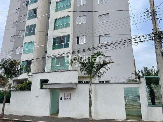 Apartamento para alugar, 3 quartos, Patrimônio - Uberlândia/MG - Rotina Imobiliária