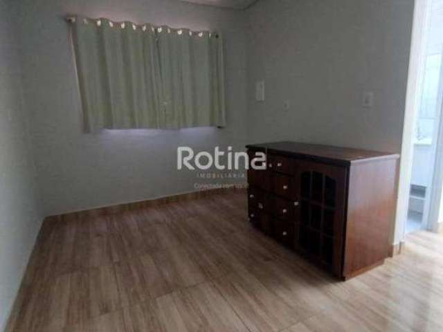 Kitnet para alugar, 1 quarto, Segismundo Pereira - Uberlândia/MG - Rotina Imobiliária