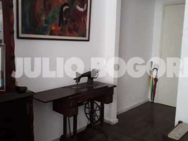 Apartamento com 3 quartos à venda na Rua Cosme Velho, Cosme Velho, Rio de Janeiro, 125 m2 por R$ 890.000