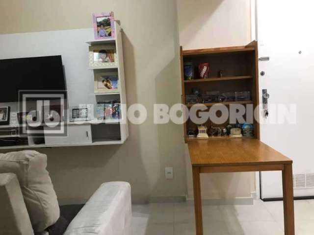 Apartamento com 1 quarto à venda na Rua Almirante Tamandaré, Flamengo, Rio de Janeiro, 30 m2 por R$ 495.000