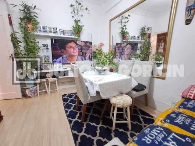 Apartamento com 1 quarto à venda na Avenida Nossa Senhora de Copacabana, Copacabana, Rio de Janeiro, 43 m2 por R$ 550.000