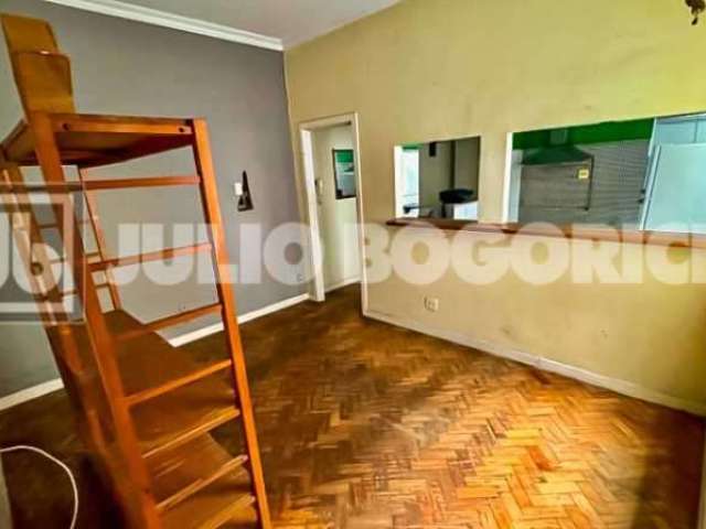 Apartamento com 2 quartos à venda na Rua das Laranjeiras, Laranjeiras, Rio de Janeiro, 75 m2 por R$ 550.000