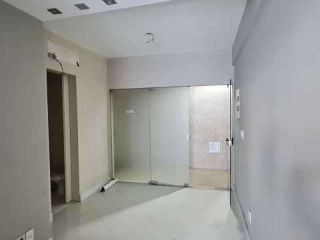 Sala comercial com 3 salas à venda na Rua Santa Clara, Copacabana, Rio de Janeiro, 29 m2 por R$ 445.000