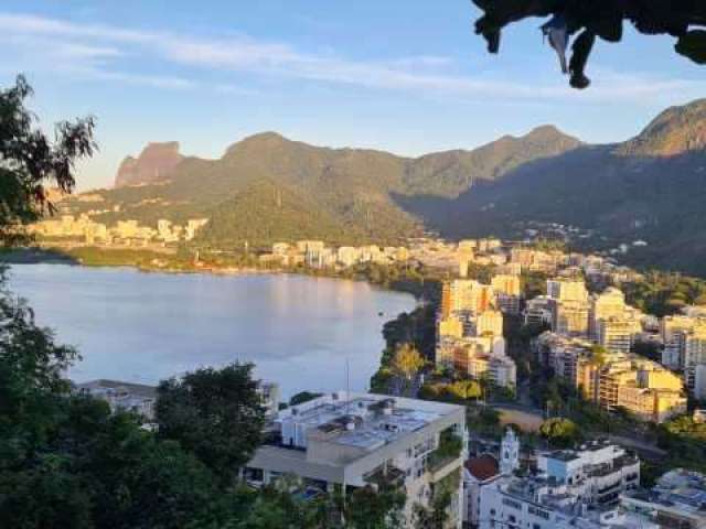 Casa em condomínio fechado com 5 quartos à venda na Rua Casuarina, Lagoa, Rio de Janeiro, 540 m2 por R$ 4.850.000