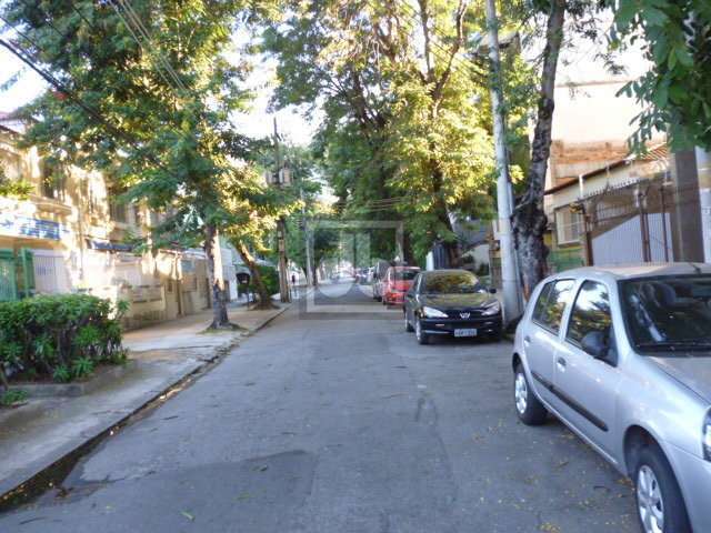 Terreno à venda na Rua Campinas, Grajaú, Rio de Janeiro, 360 m2 por R$ 2.000.000