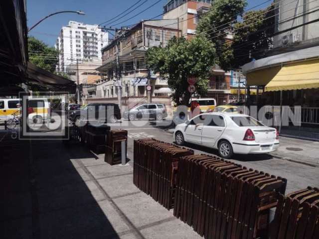 Casa com 5 quartos à venda na Rua Ribeiro Guimarães, Vila Isabel, Rio de Janeiro, 145 m2 por R$ 715.000