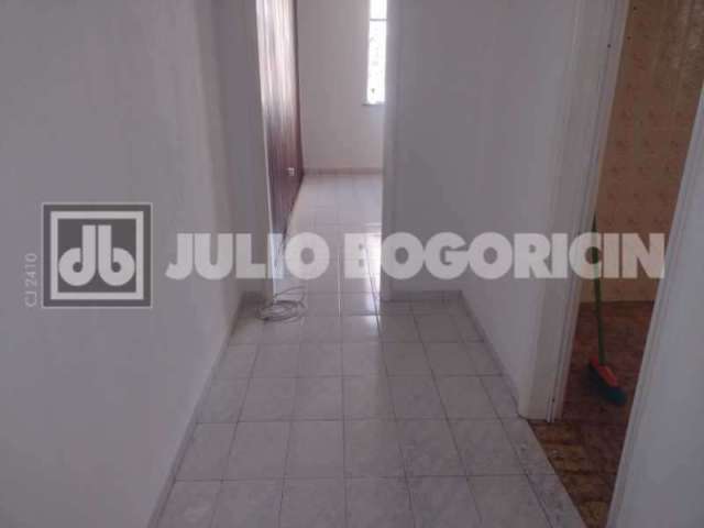 Apartamento com 2 quartos à venda na Rua Tomás Coelho, Vila Isabel, Rio de Janeiro, 64 m2 por R$ 350.000