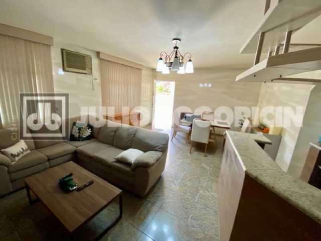 Casa com 4 quartos à venda na Rua Nísia Floresta, Andaraí, Rio de Janeiro, 288 m2 por R$ 1.300.000