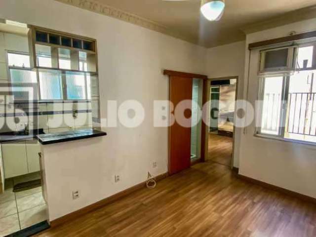 Apartamento com 1 quarto à venda na Rua Mariz e Barros, Maracanã, Rio de Janeiro, 44 m2 por R$ 315.000