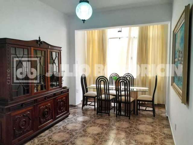 Apartamento com 2 quartos à venda na Rua dos Araujos, Tijuca, Rio de Janeiro, 82 m2 por R$ 360.000