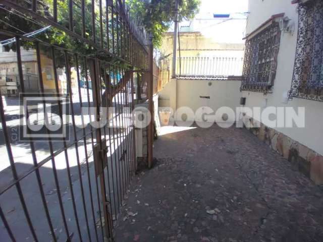 Apartamento com 3 quartos à venda na Rua Gonzaga Bastos, Vila Isabel, Rio de Janeiro, 75 m2 por R$ 405.000