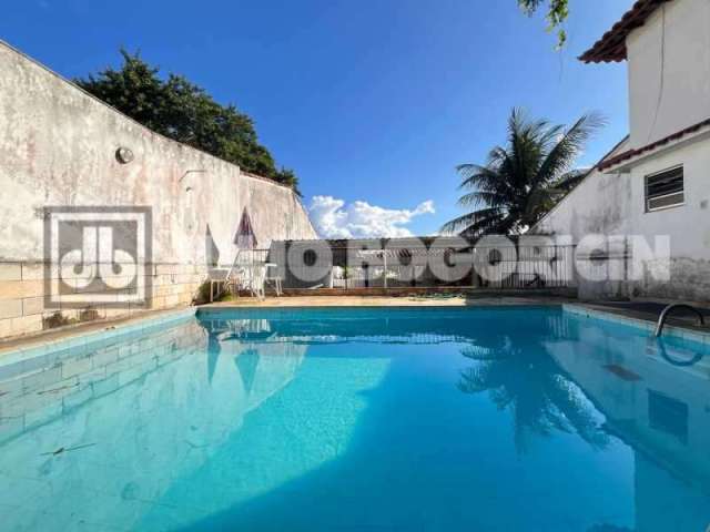 Casa com 3 quartos à venda na Rua Pinto Alpoim, Jardim Guanabara, Rio de Janeiro, 157 m2 por R$ 960.000