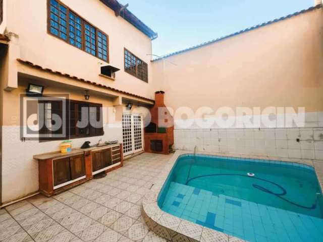 Casa com 4 quartos à venda na Rua Embaurana, Jardim Carioca, Rio de Janeiro, 117 m2 por R$ 690.000