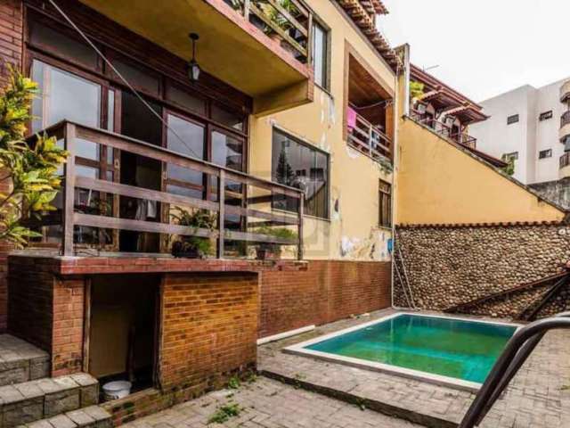 Casa em condomínio fechado com 4 quartos à venda na Rua Cumplido de Santana, Jardim Guanabara, Rio de Janeiro, 345 m2 por R$ 1.700.000