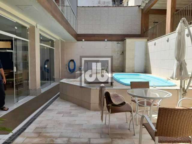 Casa em condomínio fechado com 5 quartos à venda na Rua Breno Guimarães, Jardim Guanabara, Rio de Janeiro, 304 m2 por R$ 1.480.000