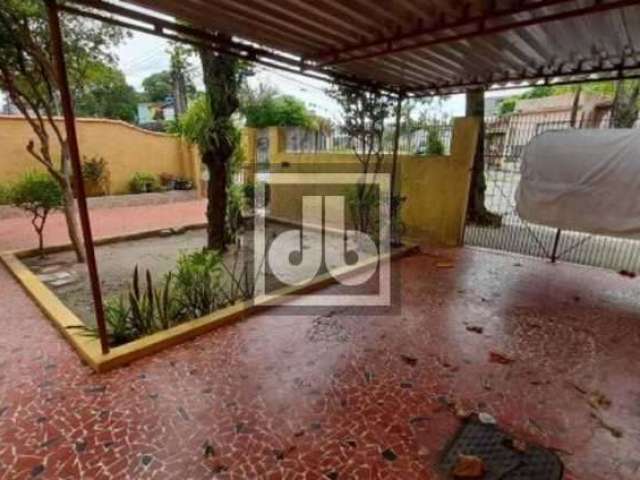 Casa em condomínio fechado com 3 quartos à venda na Rua Doutor Manuel Marreiros, Bancários, Rio de Janeiro, 181 m2 por R$ 590.000