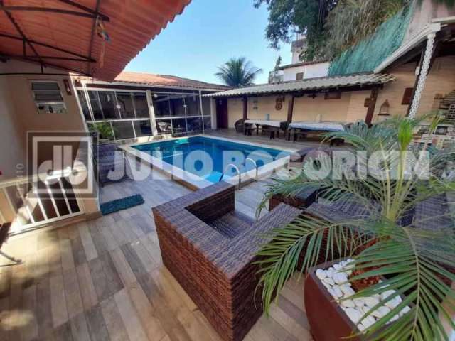 Casa com 5 quartos à venda na Rua Pinto Alpoim, Jardim Guanabara, Rio de Janeiro, 350 m2 por R$ 1.650.000