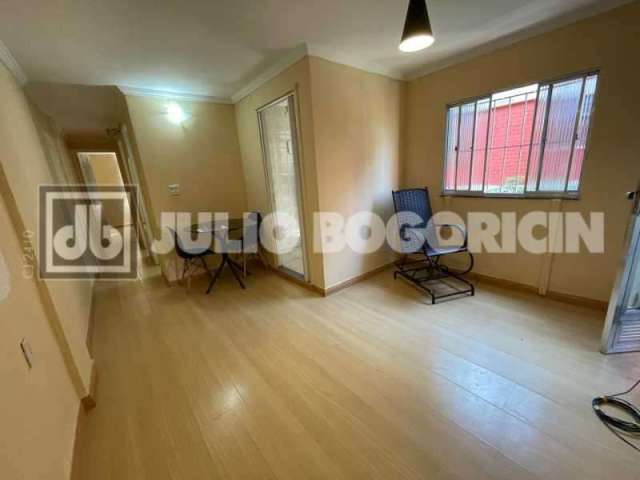 Apartamento com 2 quartos à venda na Rua Entremontes, Praia da Bandeira, Rio de Janeiro, 47 m2 por R$ 199.999