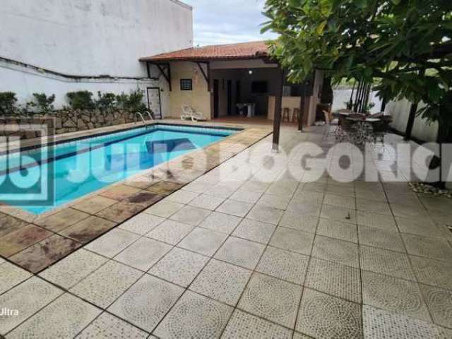 Casa com 4 quartos à venda na Rua Solano da Cunha, Jardim Guanabara, Rio de Janeiro, 367 m2 por R$ 1.950.000