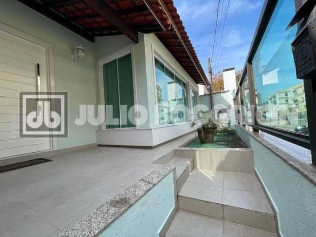 Casa com 4 quartos à venda na Rua Adamastor, Jardim Guanabara, Rio de Janeiro, 146 m2 por R$ 1.390.000