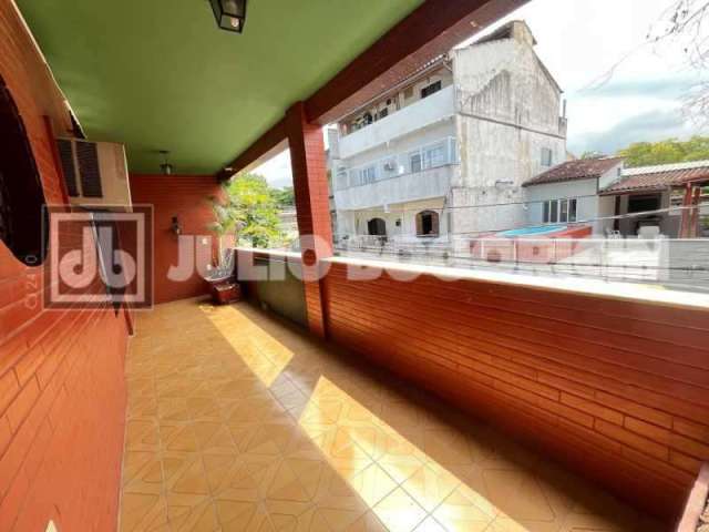 Casa com 3 quartos à venda na Rua Waldir Pereira Nascimento, Portuguesa, Rio de Janeiro, 251 m2 por R$ 650.000