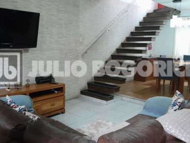 Casa com 4 quartos à venda na Rua Eliete Veloso, Portuguesa, Rio de Janeiro, 179 m2 por R$ 640.000