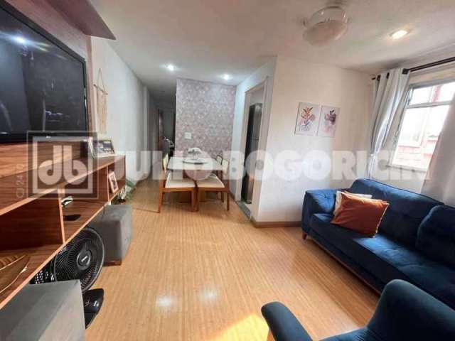 Apartamento com 2 quartos à venda na Rua Entremontes, Praia da Bandeira, Rio de Janeiro, 47 m2 por R$ 195.000