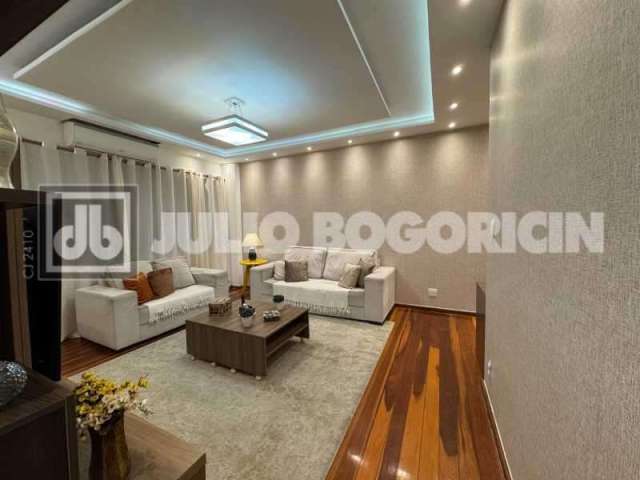 Apartamento com 3 quartos à venda na Rua Apereia, Jardim Guanabara, Rio de Janeiro, 218 m2 por R$ 710.000