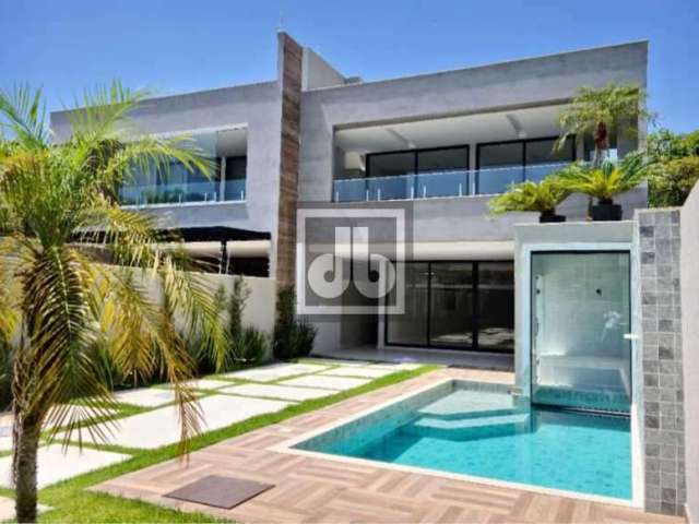 Casa em condomínio fechado com 4 quartos à venda na Rua Jorge Dodsworth Martins, Barra da Tijuca, Rio de Janeiro, 360 m2 por R$ 3.850.000