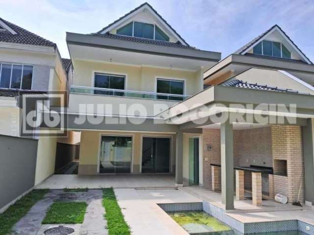 Casa em condomínio fechado com 4 quartos à venda na Rua Renata Fronzi, Barra da Tijuca, Rio de Janeiro, 340 m2 por R$ 2.650.000