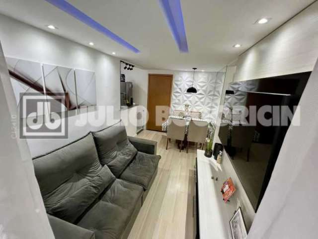 Apartamento com 2 quartos à venda na Avenida Geremário Dantas, Pechincha, Rio de Janeiro, 50 m2 por R$ 305.000