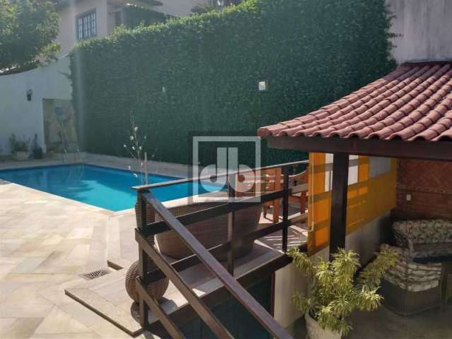 Casa em condomínio fechado com 4 quartos à venda na Estrada Pau-ferro, Pechincha, Rio de Janeiro, 400 m2 por R$ 1.965.000