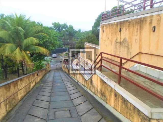 Casa com 1 quarto à venda na Estrada Gabinal, Freguesia (Jacarepaguá), Rio de Janeiro, 401 m2 por R$ 2.700.000