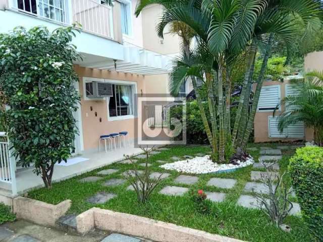 Casa em condomínio fechado com 4 quartos à venda na Estrada Pau-ferro, Freguesia (Jacarepaguá), Rio de Janeiro, 125 m2 por R$ 980.000