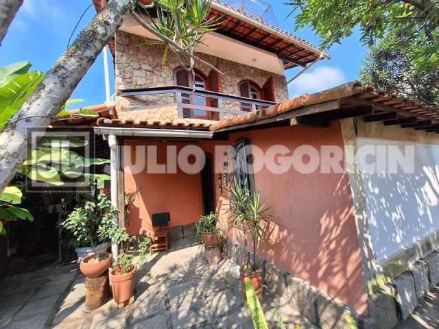 Casa com 4 quartos à venda na Estrada São Gonçalo, Taquara, Rio de Janeiro, 264 m2 por R$ 1.400.000