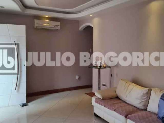 Casa com 2 quartos à venda na Rua Atininga, Tanque, Rio de Janeiro, 109 m2 por R$ 530.000