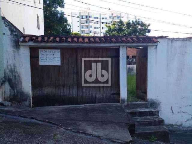 Terreno em condomínio fechado à venda na Rua Edgard Werneck, Freguesia (Jacarepaguá), Rio de Janeiro, 170 m2 por R$ 200.000