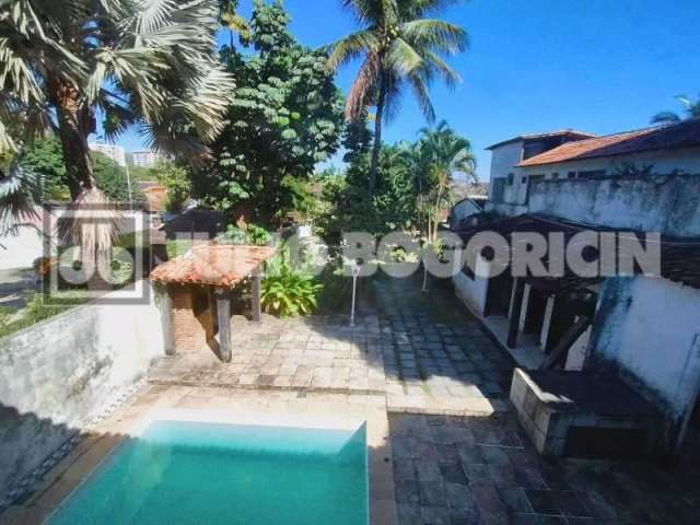 Casa em condomínio fechado com 3 quartos à venda na Rua Conrad, Jacarepaguá, Rio de Janeiro, 200 m2 por R$ 620.000