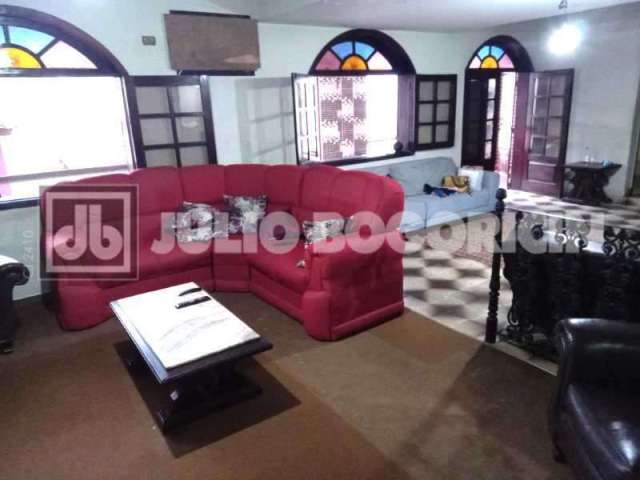 Casa em condomínio fechado com 4 quartos à venda na Rua Jaciru, Taquara, Rio de Janeiro, 400 m2 por R$ 840.000