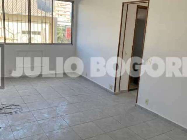 Apartamento com 2 quartos à venda na Estrada dos Três Rios, Freguesia (Jacarepaguá), Rio de Janeiro, 72 m2 por R$ 335.000