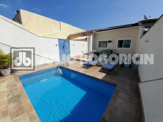 Casa em condomínio fechado com 3 quartos à venda na Rua Raul Seixas, Freguesia (Jacarepaguá), Rio de Janeiro, 360 m2 por R$ 1.190.000