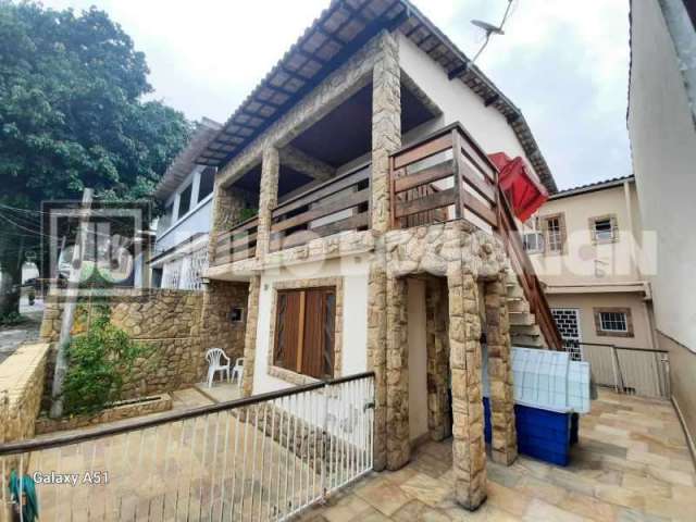 Casa Em Condom Nio Fechado Com Quartos Na Rua Panorama Freguesia Jacarepagu Rio De